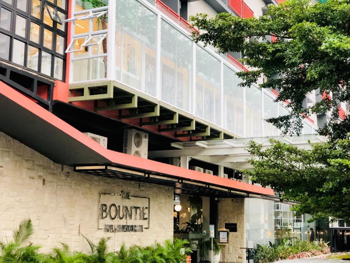 The Bountie Hotel And Convention Centre Sukabumi Exterior photo